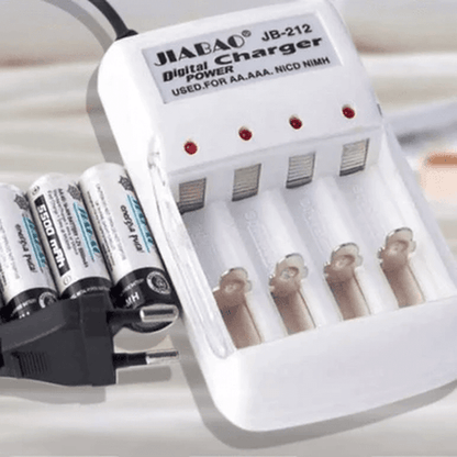 Battery Charger with 4 AA Rechargeable Batteries